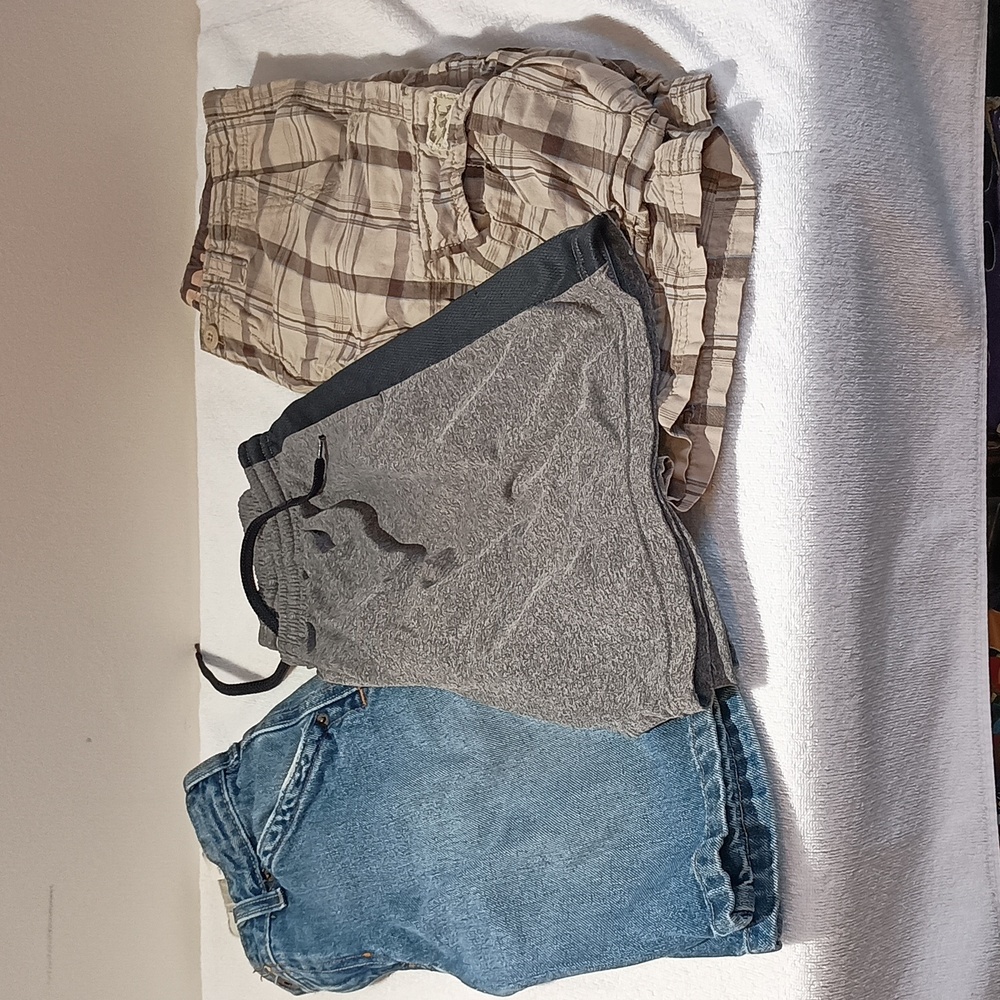 3 Pairs of boys shorts size 10